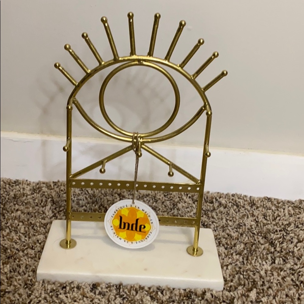 Jewelry holder